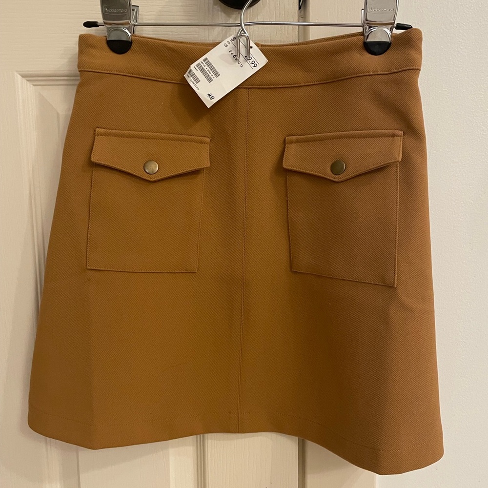 H&M skirt *NWT*